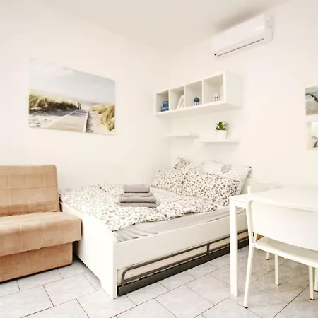 In Mit Eigener Terrasse By Interhome * Baška